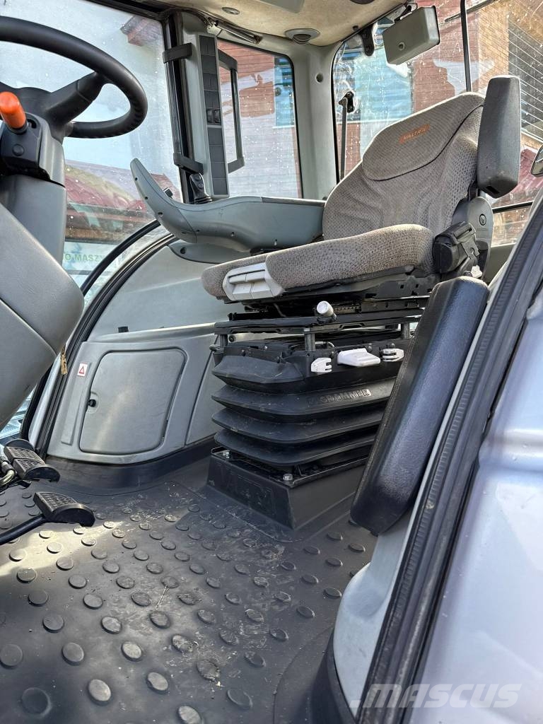 Valtra N 142 Direct Tractores