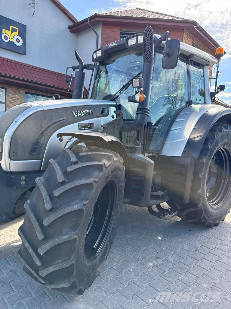 Valtra N 142 Direct Tractores