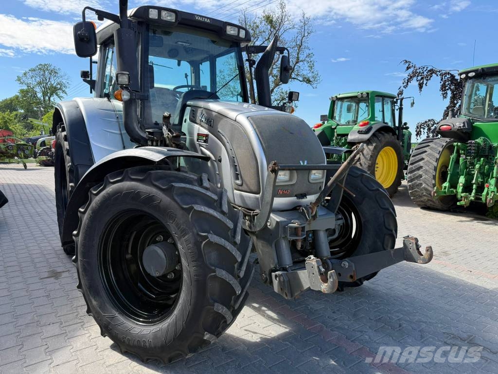 Valtra N 142 Direct Tractores