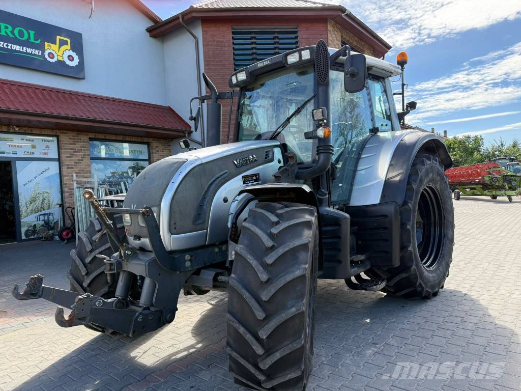 Valtra N 142 Direct Tractores