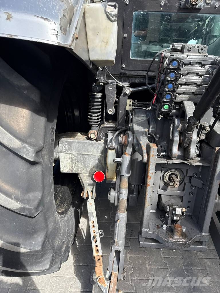Valtra N 142 Direct Tractores