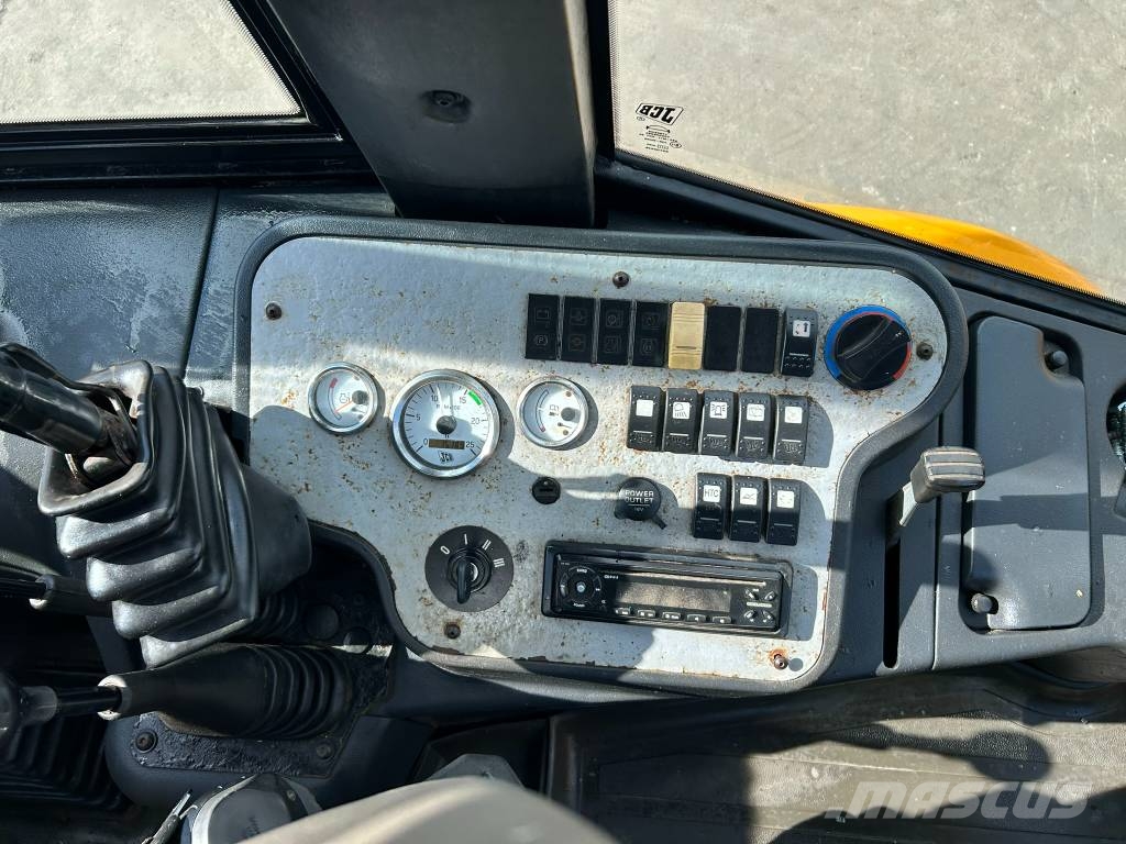 JCB 2 CX Streetmaster Rendegravere