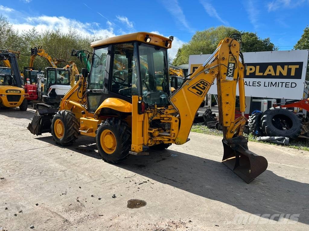 JCB 2 CX Streetmaster Rendegravere