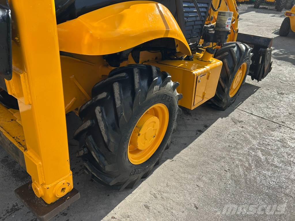 JCB 2 CX Streetmaster Rendegravere
