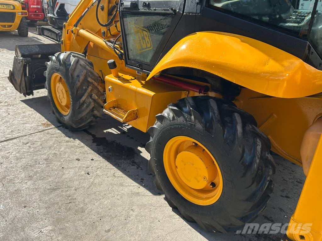 JCB 2 CX Streetmaster Rendegravere