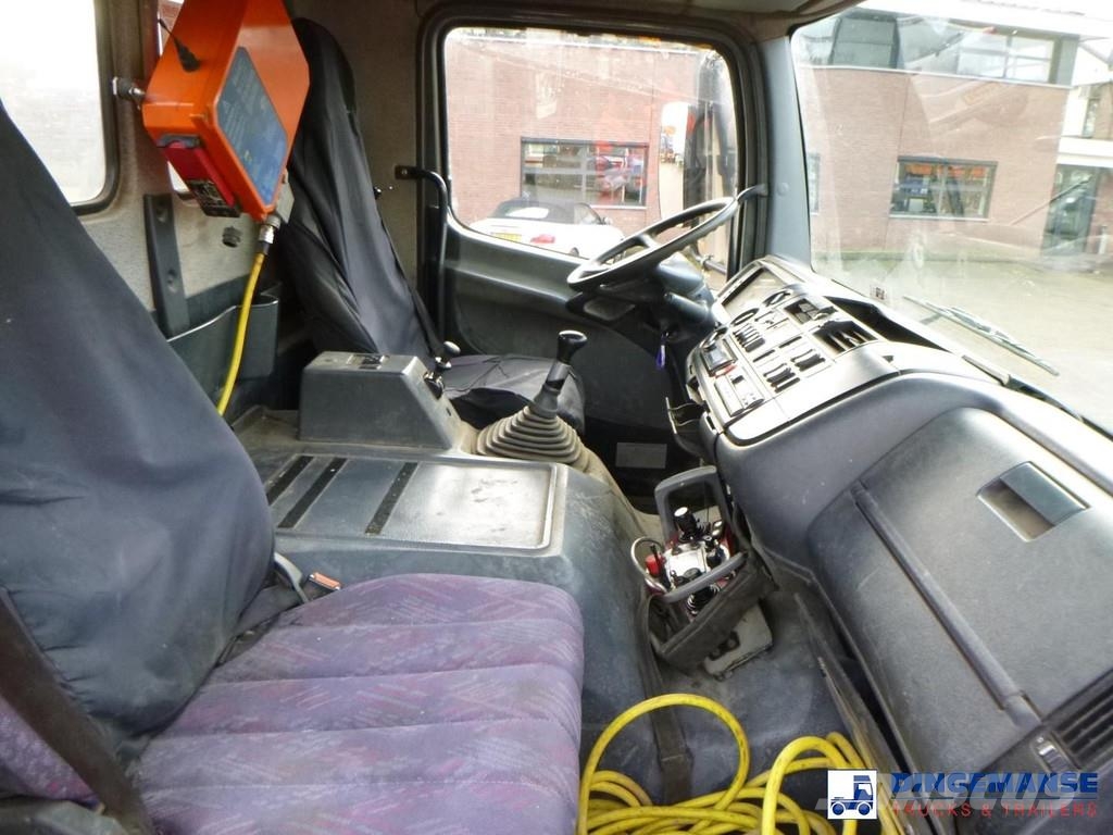 Mercedes-Benz Atego 1823 4x2 Putzmeister concrete pump 16 m Concrete pump trucks