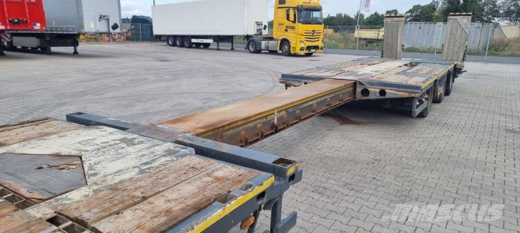 Meusburger Semi | 3 axle BPW | Radmulden | Niskopodwoziowa Semi Reboques Carga Baixa