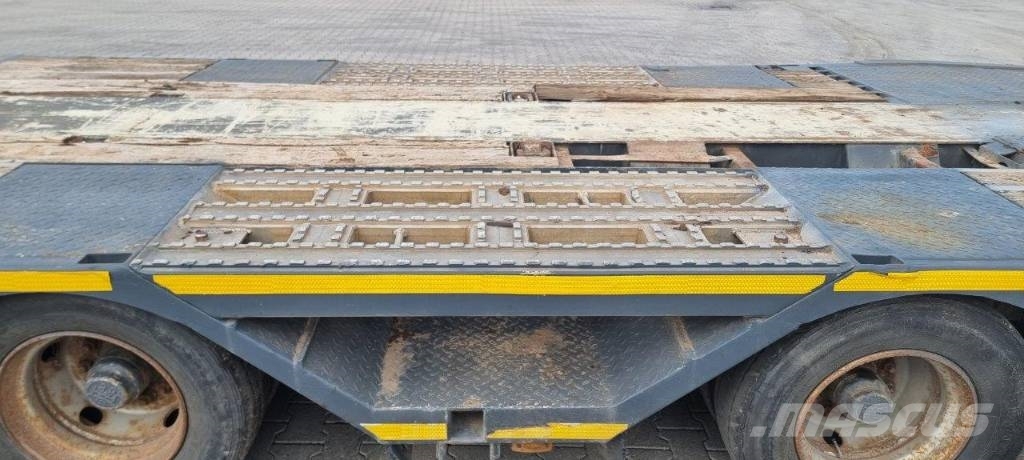 Meusburger Semi | 3 axle BPW | Radmulden | Niskopodwoziowa Semi Reboques Carga Baixa