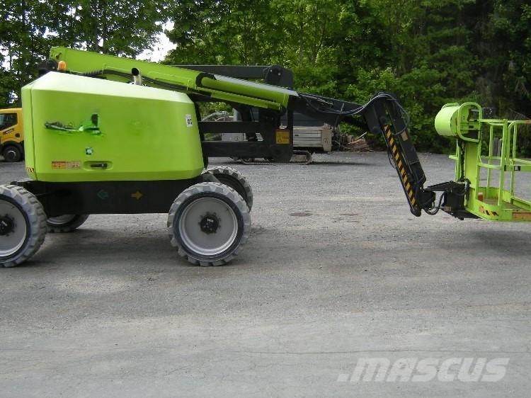 Zoomlion ZA14J Allrad Plataforma de trabajo articulada
