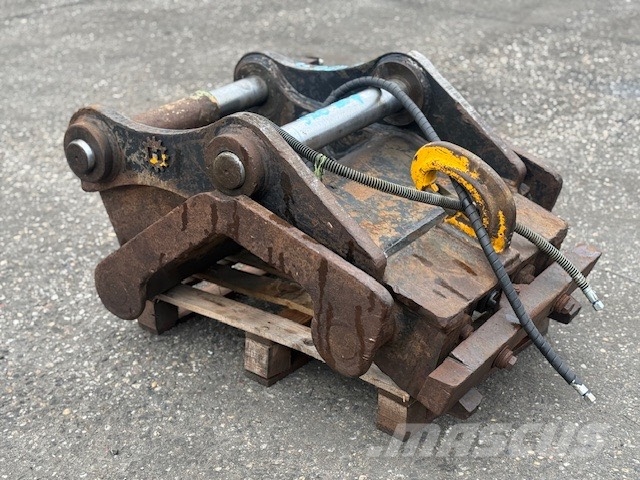 Verachtert FIT LIEBHERR R 944 B USED Ātrie savienotāji