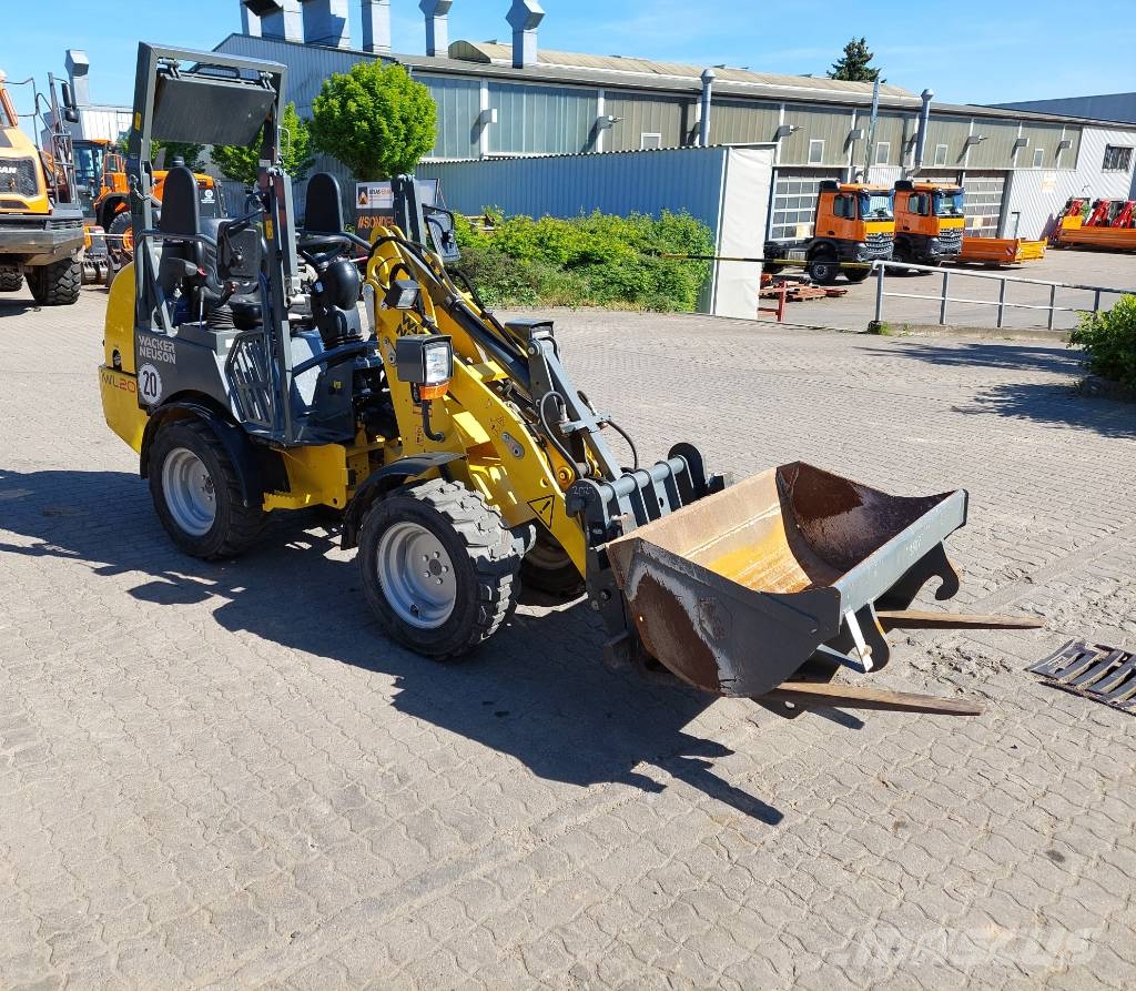 Wacker Neuson WL 20 Kolesové nakladače
