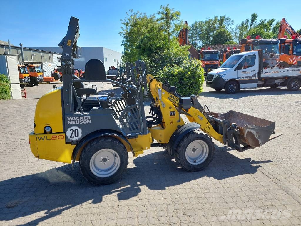 Wacker Neuson WL 20 Kolesové nakladače