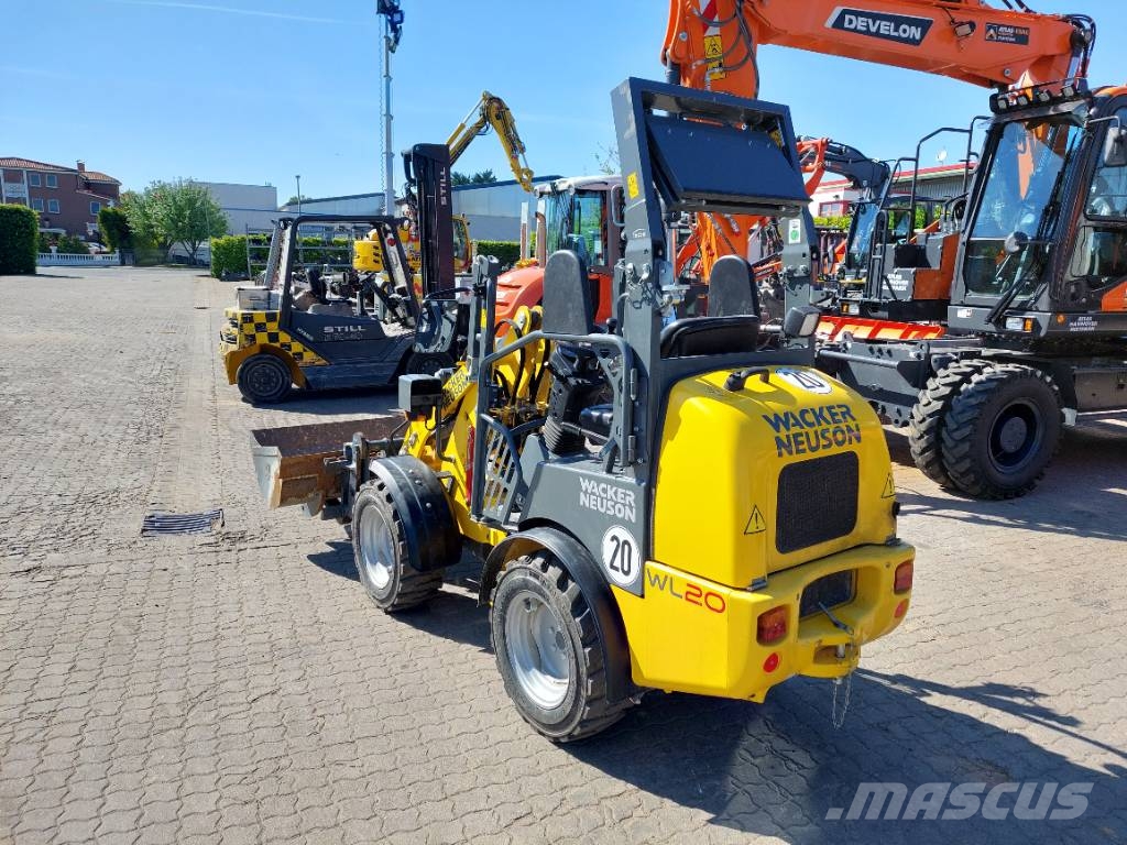 Wacker Neuson WL 20 Kolesové nakladače