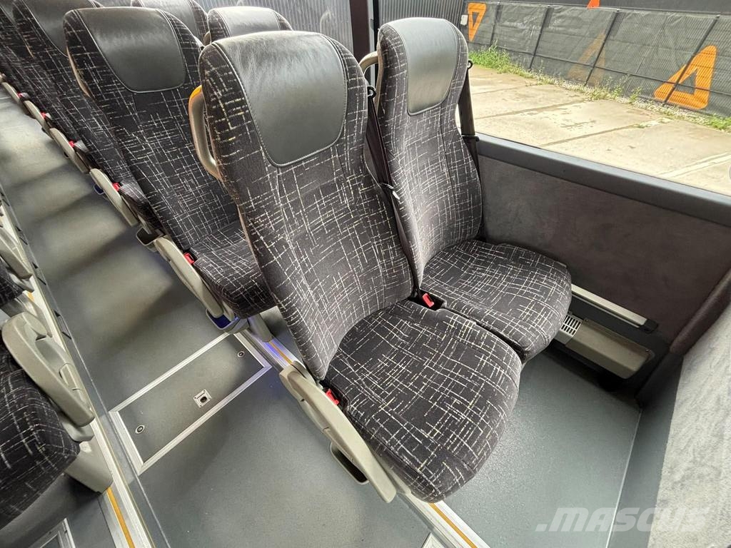 Volvo B11R 9700H 4x2 EURO 6 / AC / AUXILIARY HEATING / W Putnički autobusi