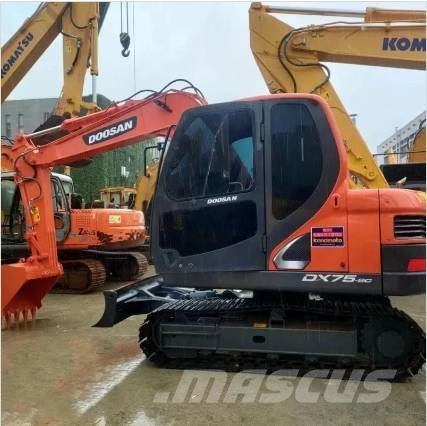 Doosan DX75 Mini ekskavatori < 7 t