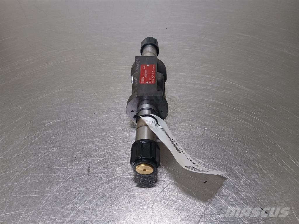 Argo Hytos RPE4-103Y11-15888900-NG10 4/3 Valve هيدروليات