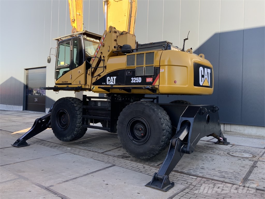 CAT 325 D MH Waste / industry handlers