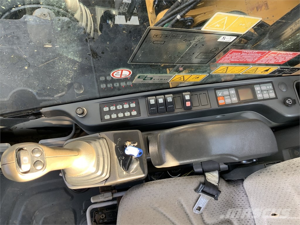 CAT 325 D MH Waste / industry handlers