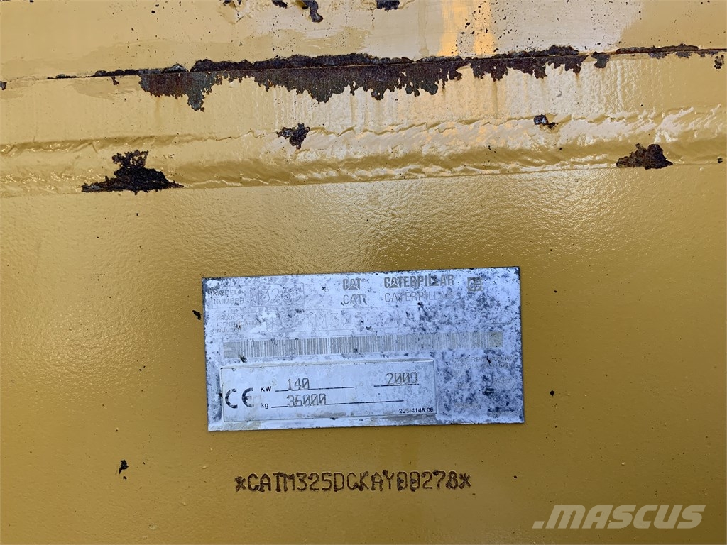 CAT M 325 D L MH Materialehåndteringsmaskiner