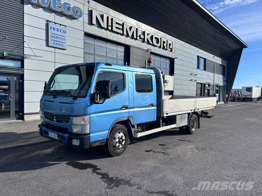 Mitsubishi Fuso Canter 1+6 شاحنات خفيفة/مفصلية الجوانب