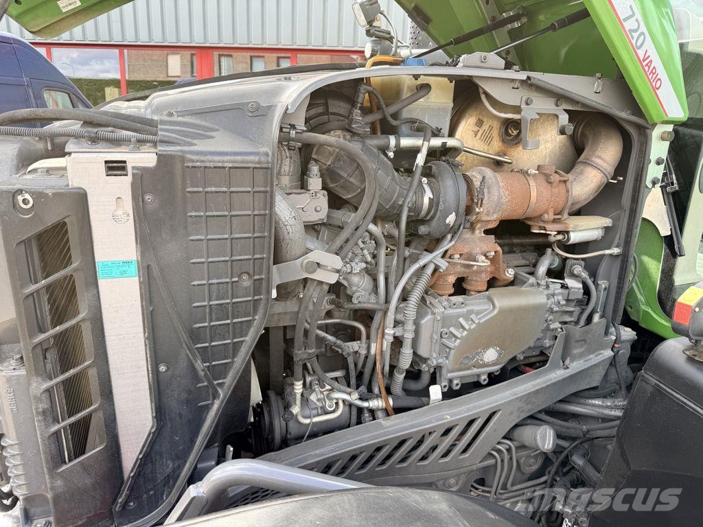 Fendt 720 Vario Power+ Gen 6 الجرارات