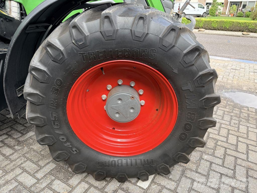 Fendt 720 Vario Power+ Gen 6 الجرارات