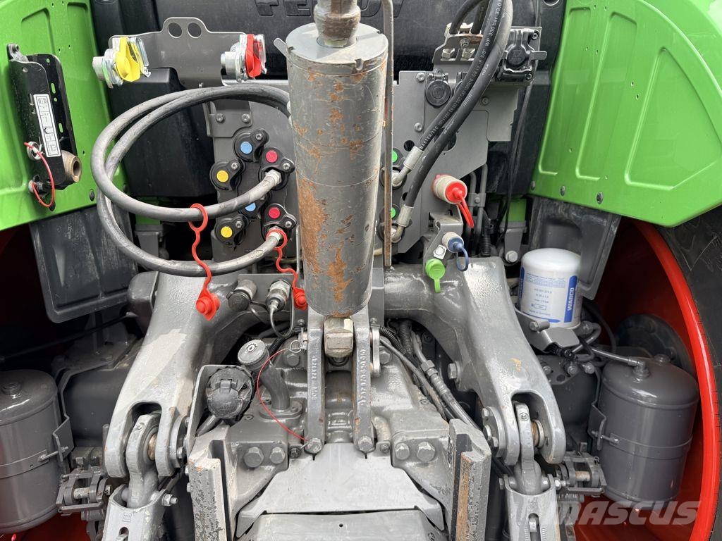 Fendt 720 Vario Power+ Gen 6 الجرارات