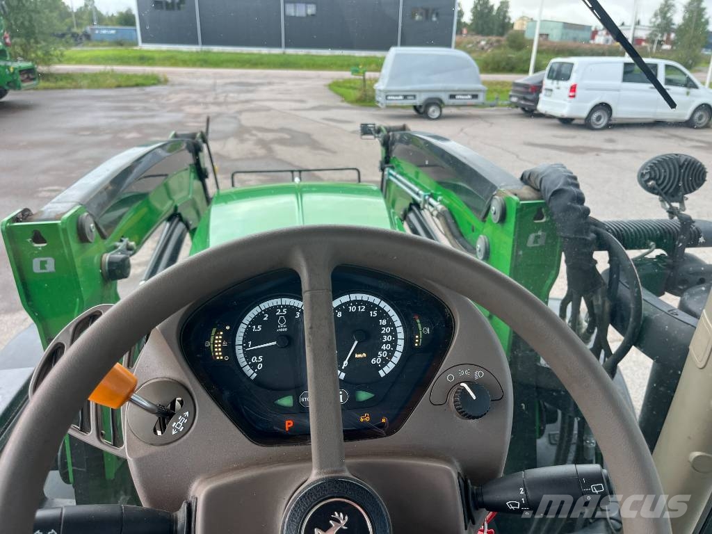 John Deere 6130 R Trattori