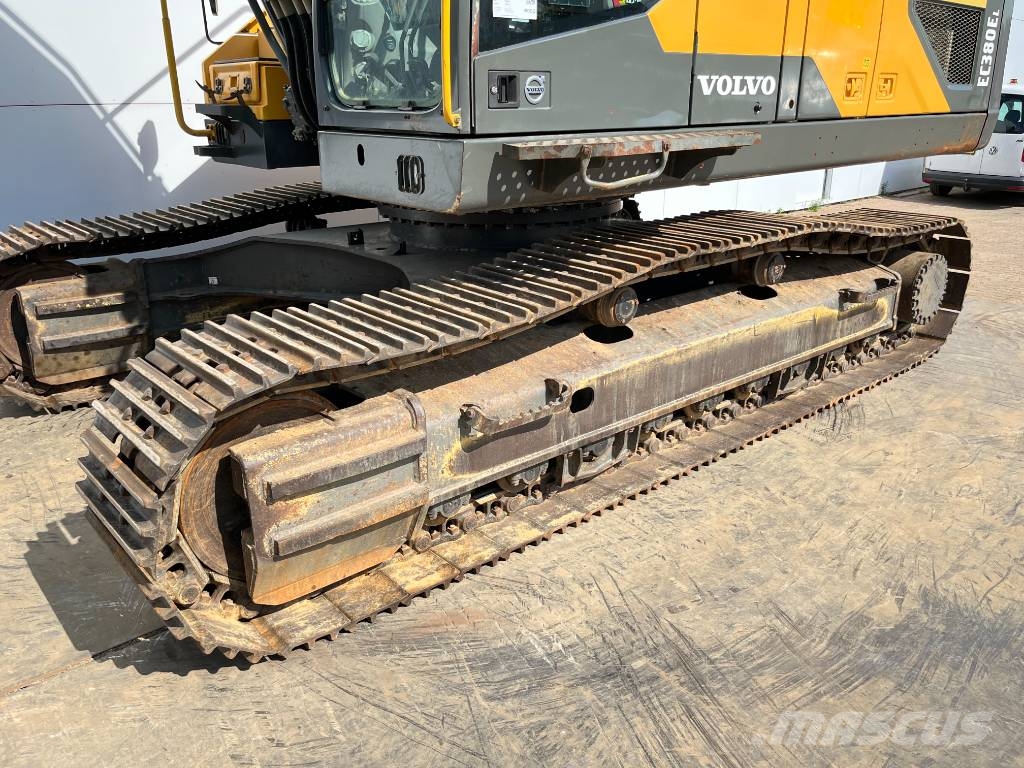 Volvo EC380EL - Automatic Greasing / Quick Coupler حفارات زحافة