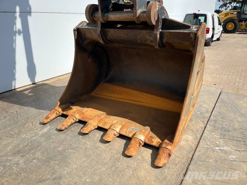 Volvo EC380EL - Automatic Greasing / Quick Coupler حفارات زحافة