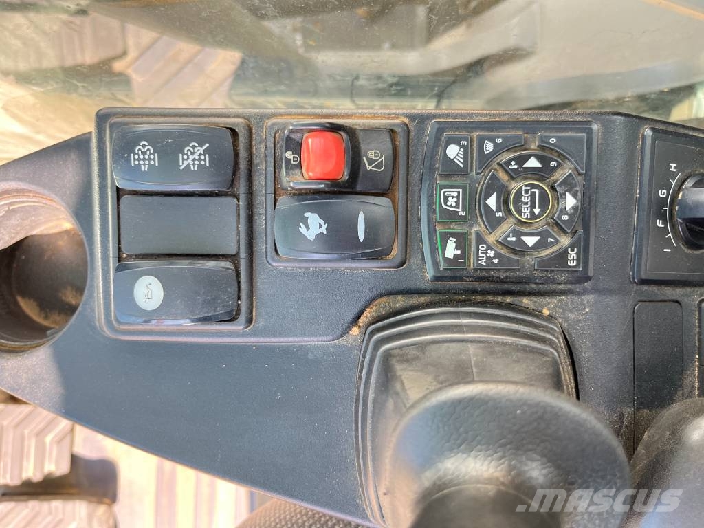 Volvo EC380EL - Automatic Greasing / Quick Coupler حفارات زحافة