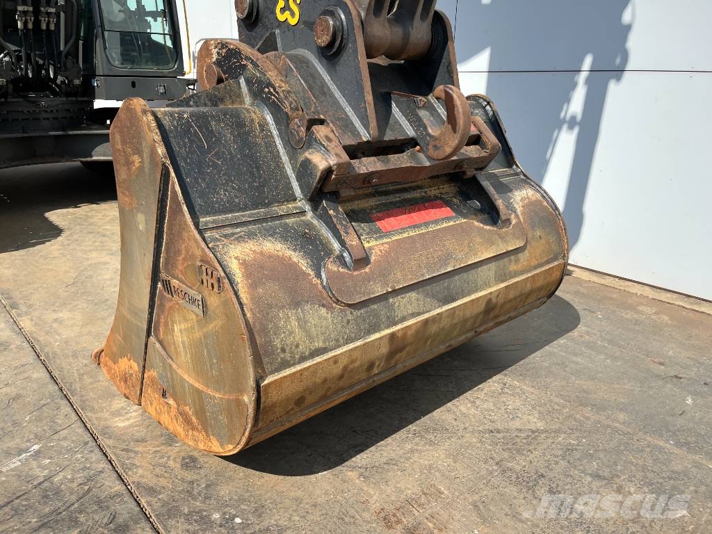 Volvo EC380EL - Automatic Greasing / Quick Coupler حفارات زحافة