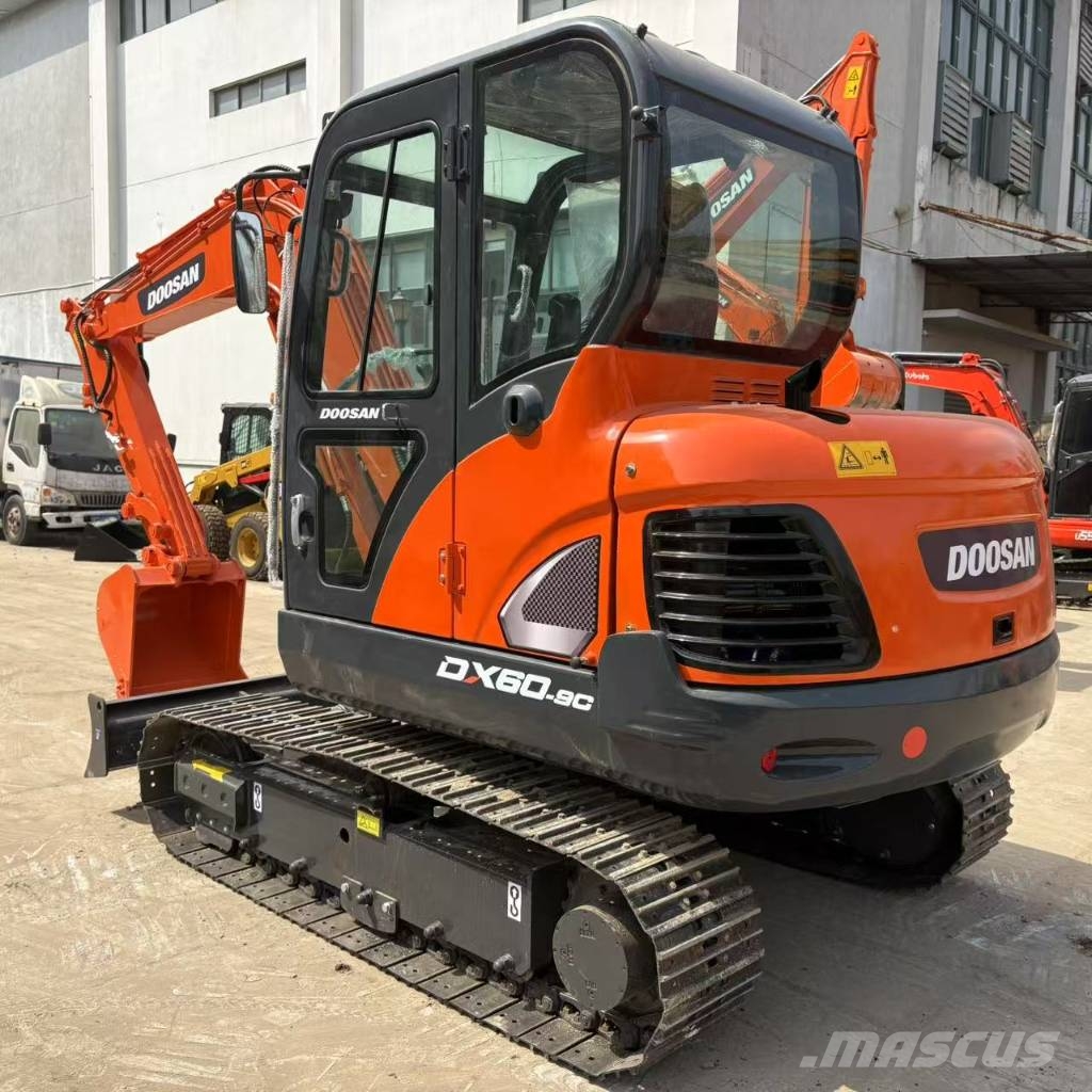 Doosan DX 60-9 C Εκσκαφείς με ερπύστριες