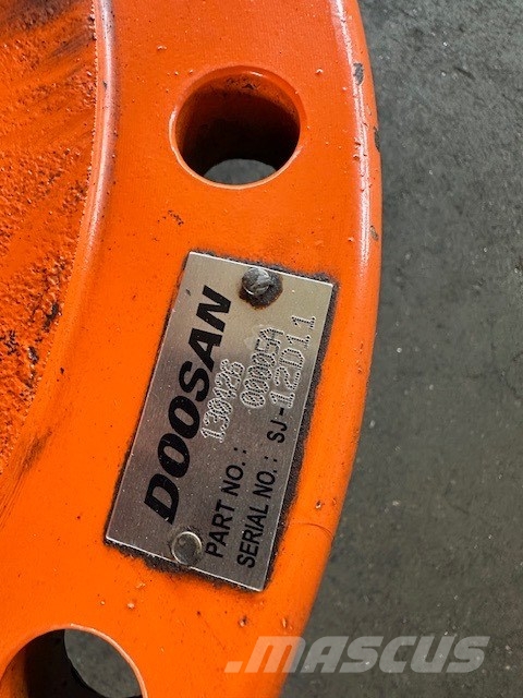 Doosan SWING GEAR SALE!!!!!! Převodovka