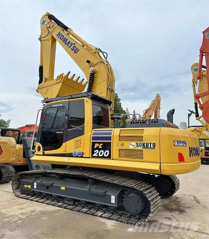 Komatsu PC 200-8 Εκσκαφείς με ερπύστριες