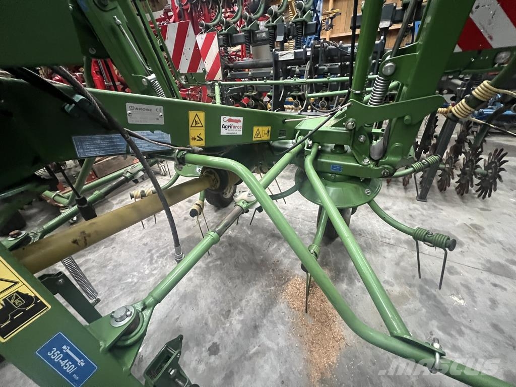 Krone Typ KW 6.72/6 مكابس وميبسات التبن