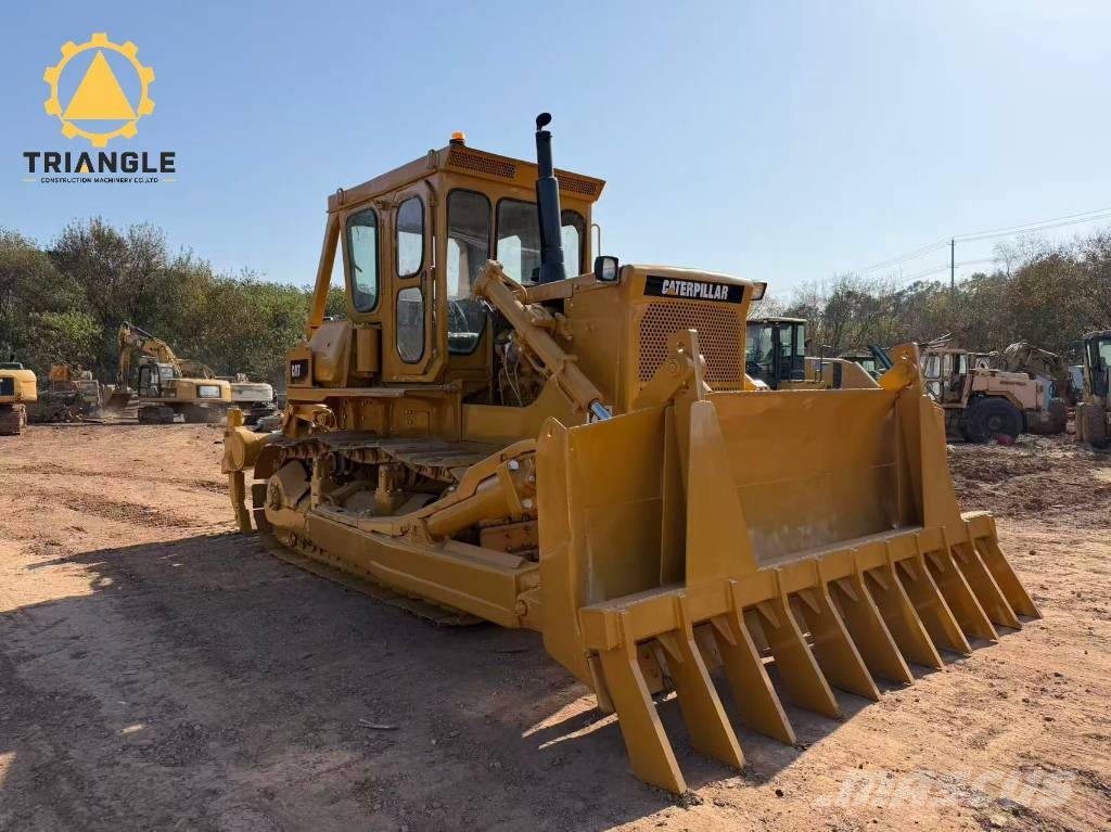 CAT D 8 K Buldožeri gusjeničari
