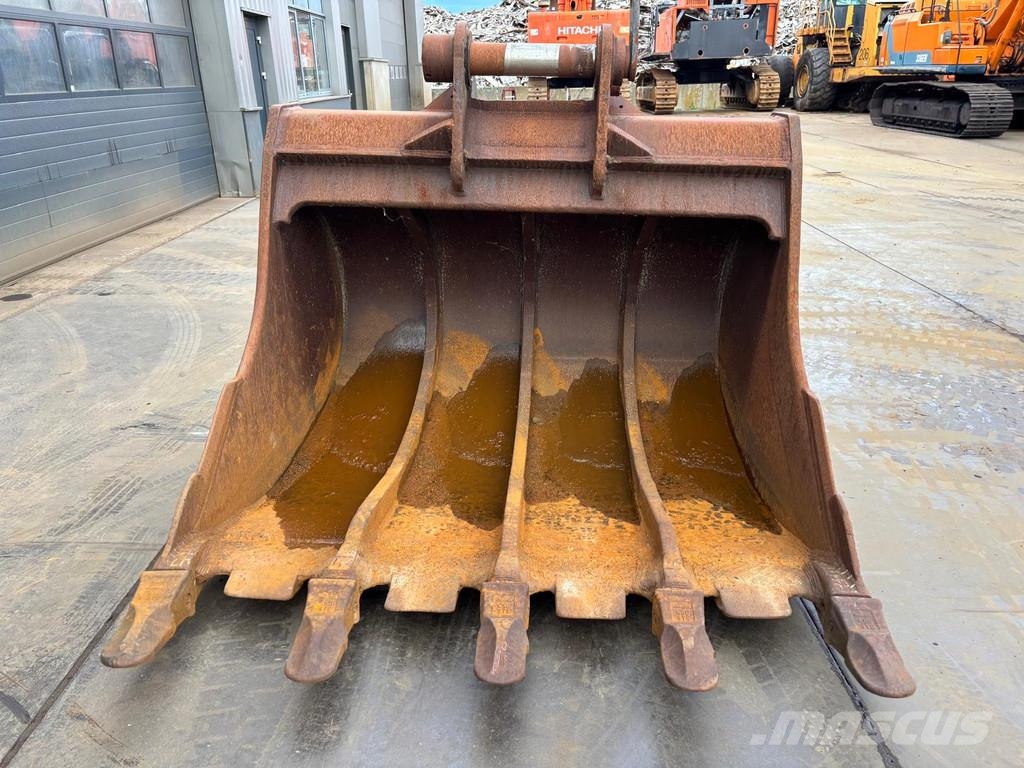 CAT Bucket Cat 365/374 Kovalar