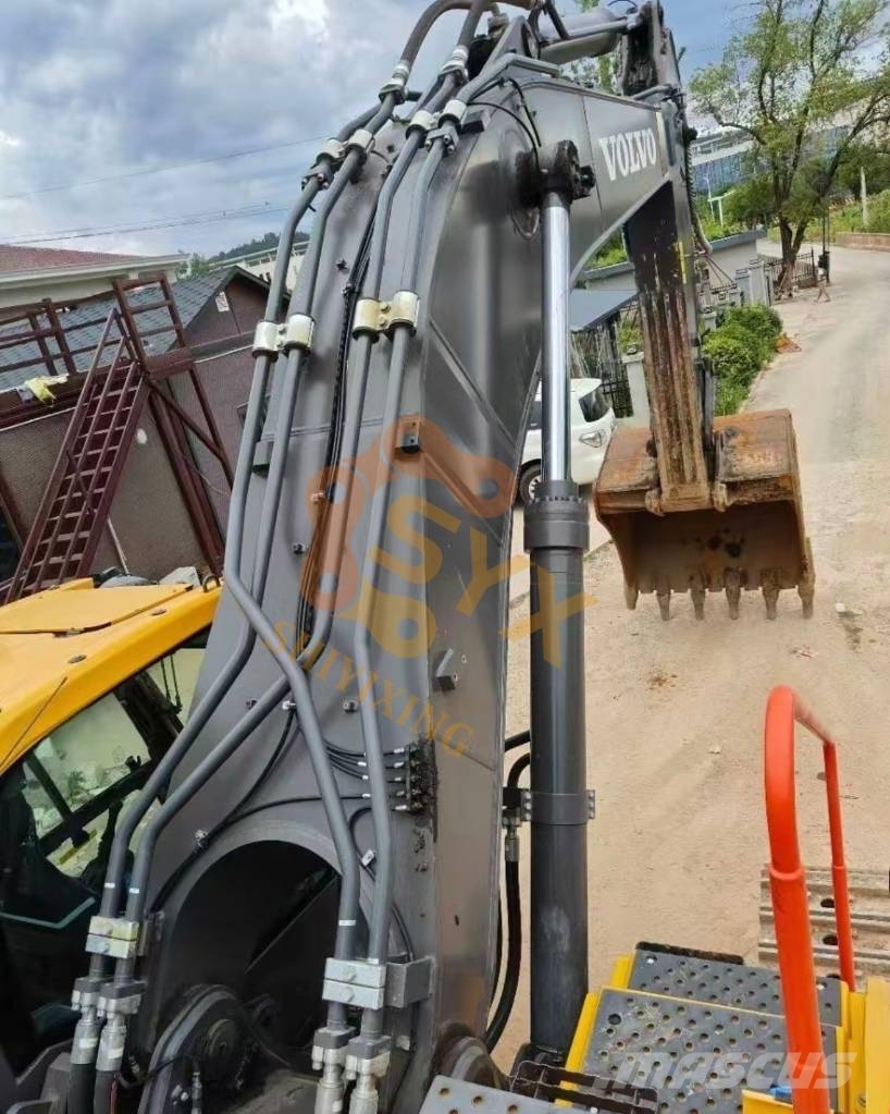 Volvo EC 500 Crawler excavators