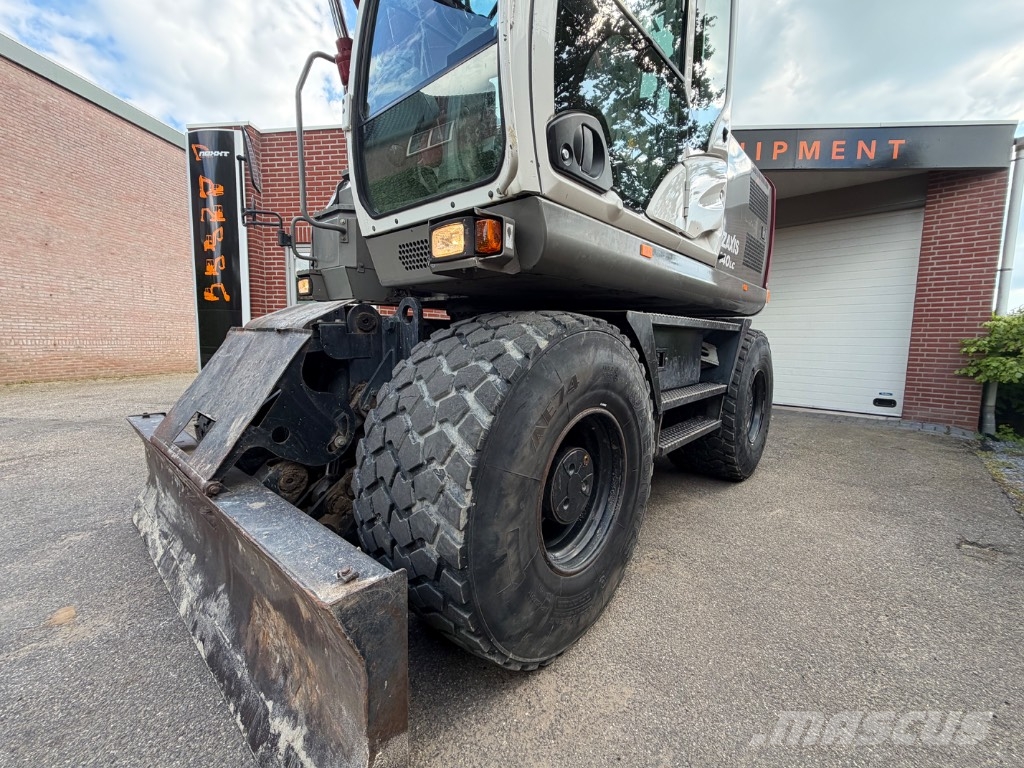Hitachi ZX 140 W-5 Escavadeiras de rodas