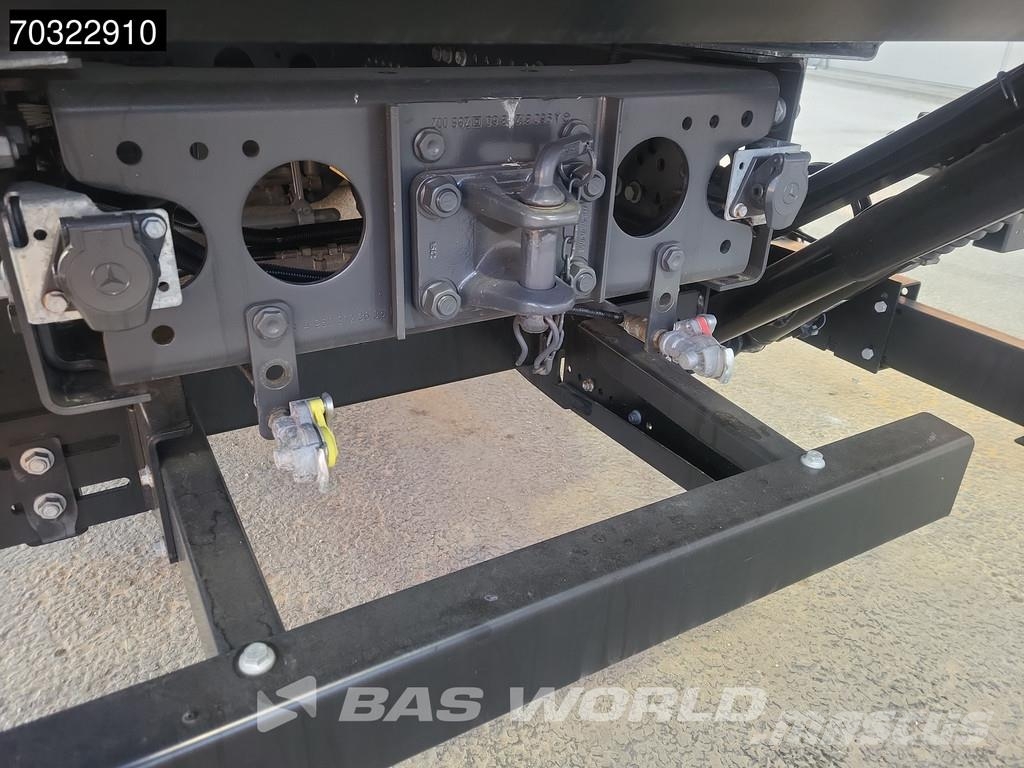 Mercedes-Benz Actros 2532 6X2 2000kg Ladebordwand Steering Axle Skapbiler