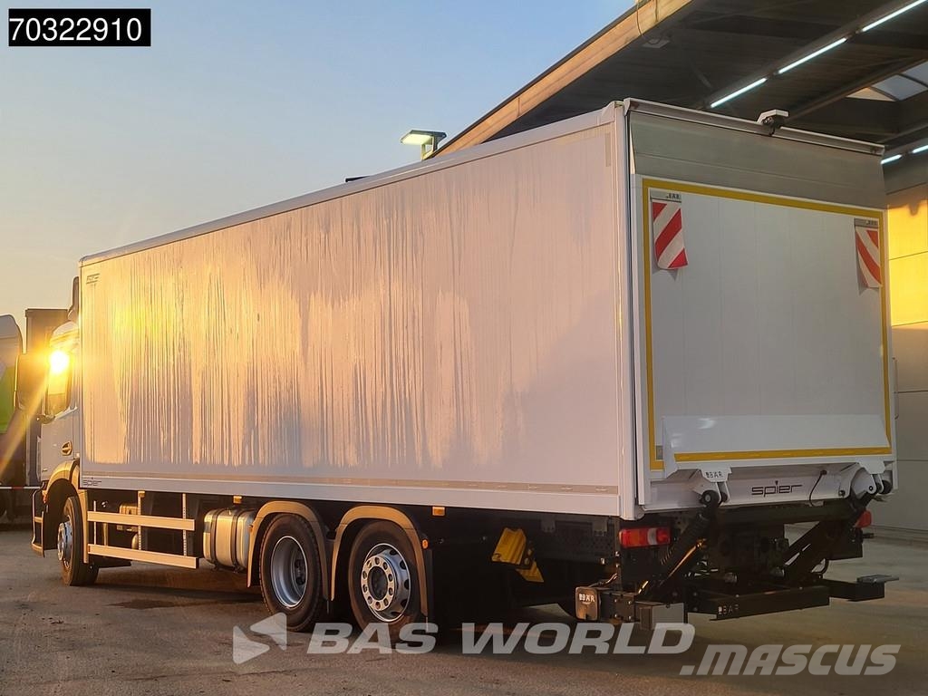 Mercedes-Benz Actros 2532 6X2 2000kg Ladebordwand Steering Axle Skapbiler