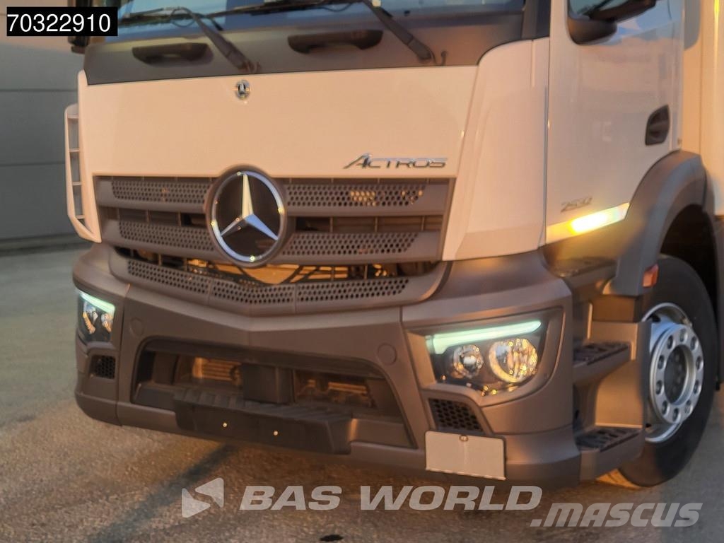 Mercedes-Benz Actros 2532 6X2 2000kg Ladebordwand Steering Axle Skapbiler