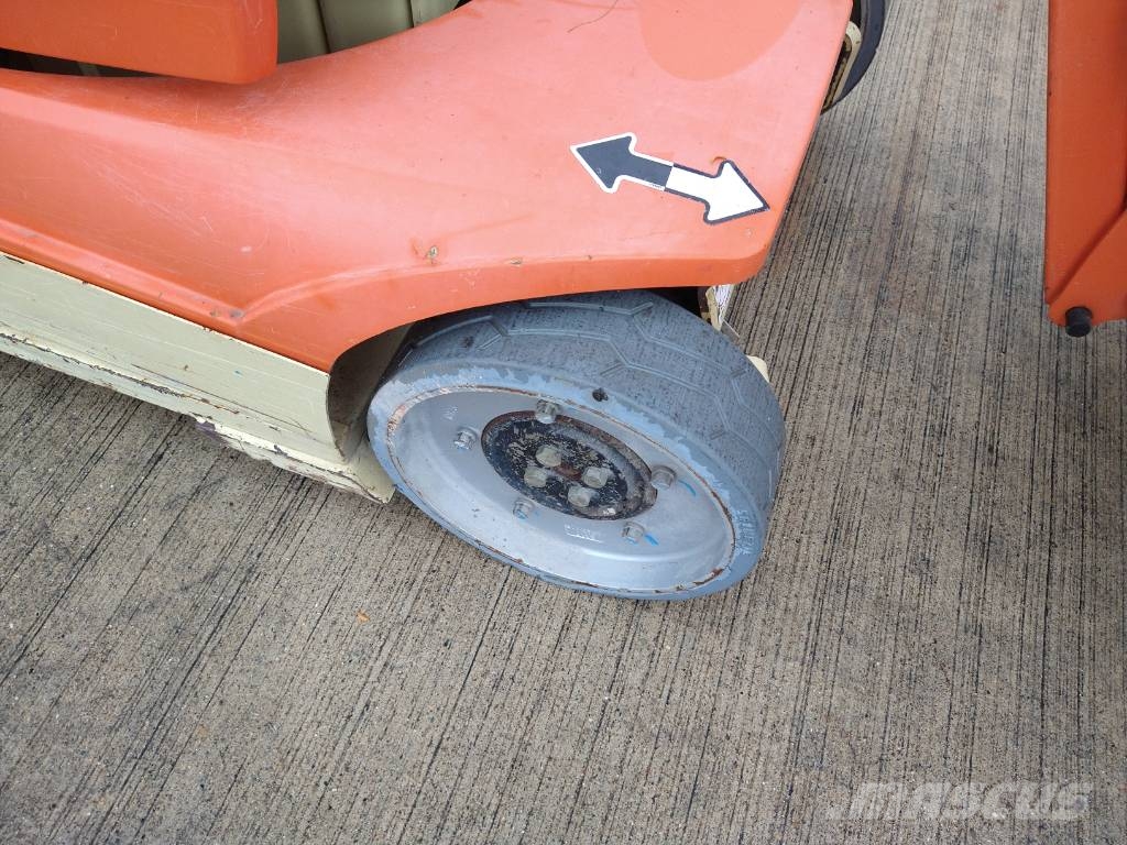 JLG Toucan 10 E (640) Gelenkteleskoparbeitsbühnen