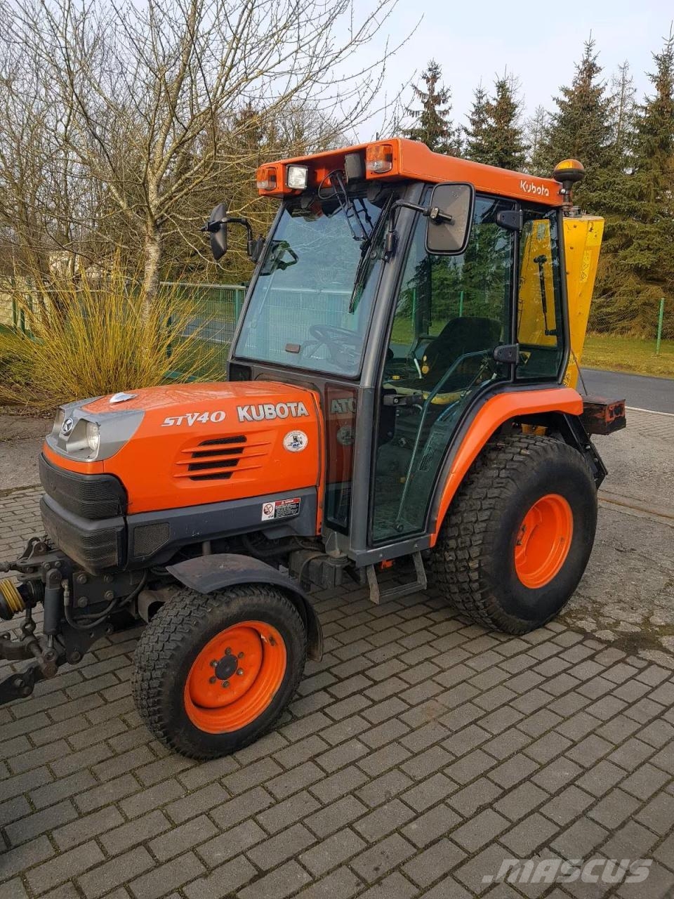 Kubota STV 40 Hydrostat Tractores compactos