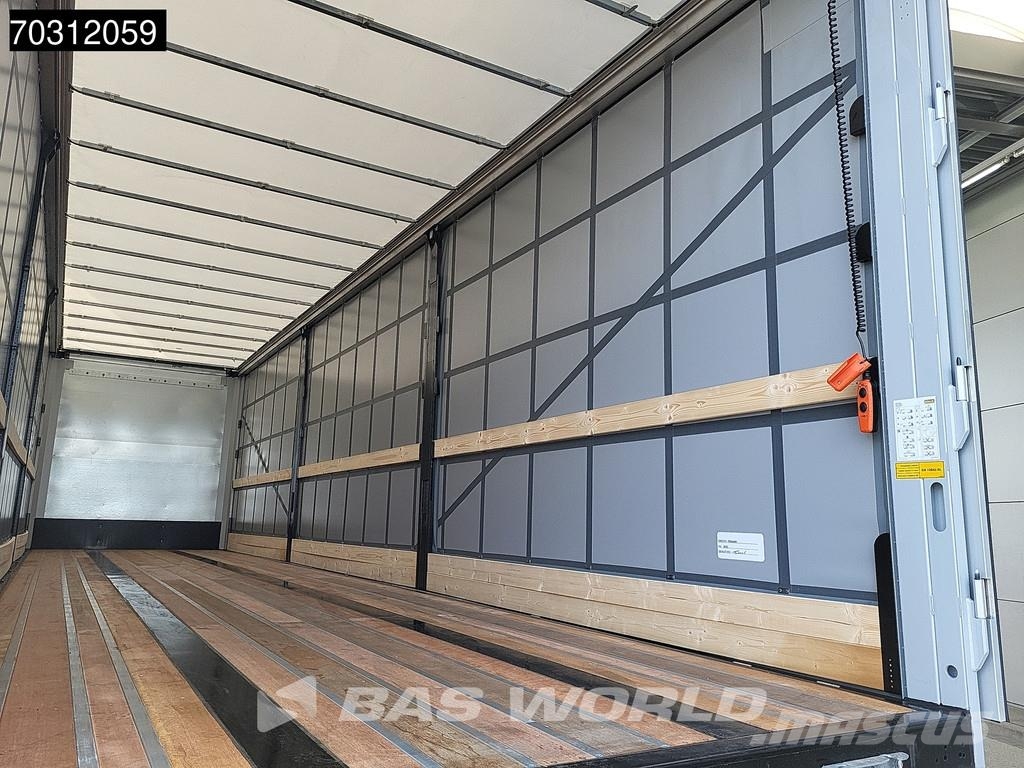 SYSTEM TRAILERS LPRS18 NEW Taiilgate Steeringaxle 篷布半拖車
