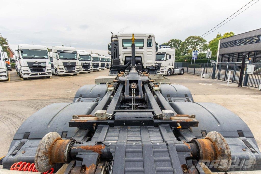 MAN TGS 33.470 BL - 61.000 KM アームロール