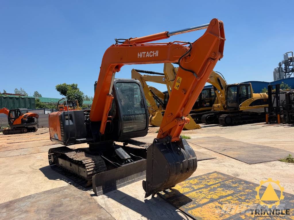 Hitachi ZX 70 대형 굴삭기 29톤 이상