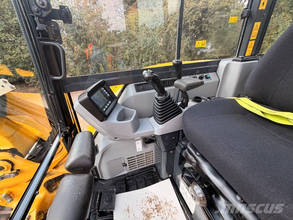 Komatsu PC 80 MR 8 Ton Excavator Mini excavators 7t - 12t