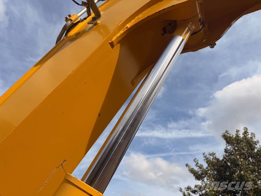 Komatsu PC 80 MR 8 Ton Excavator Mini excavators 7t - 12t